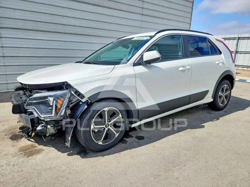 2025 KIA Niro фото