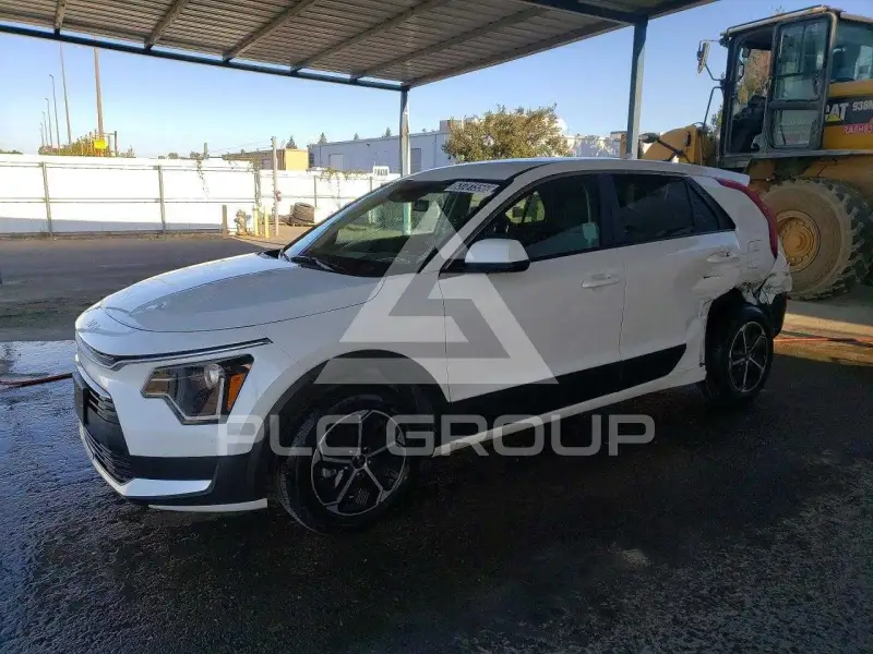 2025 KIA Niro фото