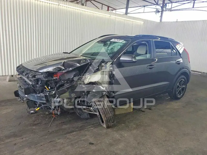 2025 KIA Niro фото