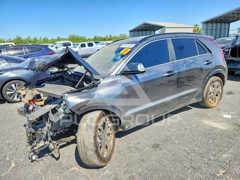 2025 KIA Niro фото