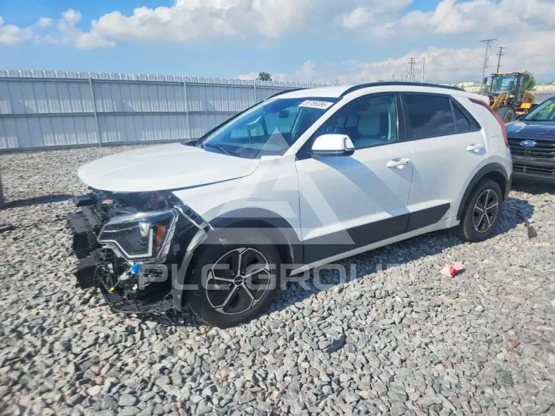 2025 KIA Niro фото