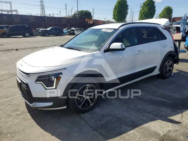 2025 KIA Niro фото
