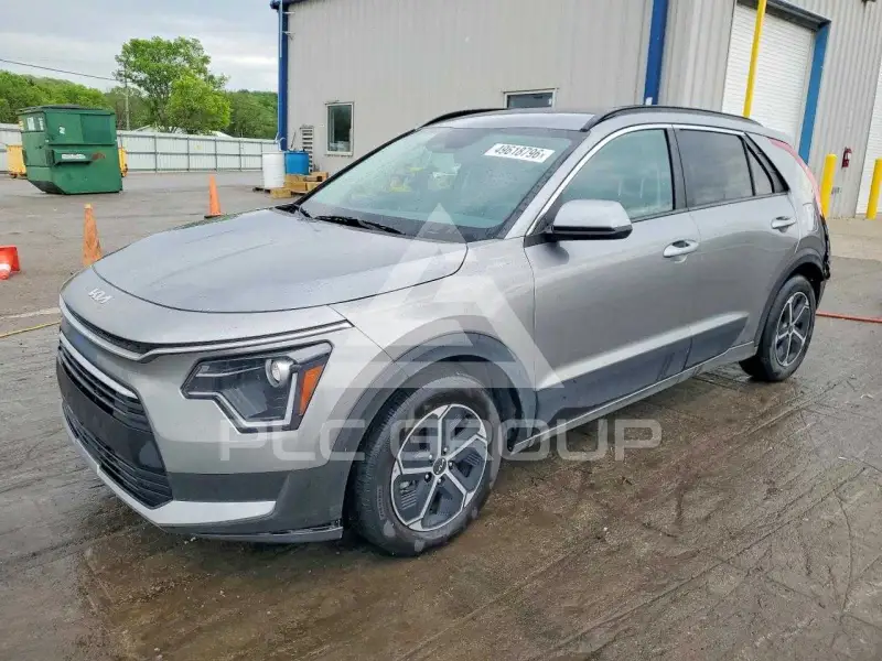 2025 KIA Niro фото