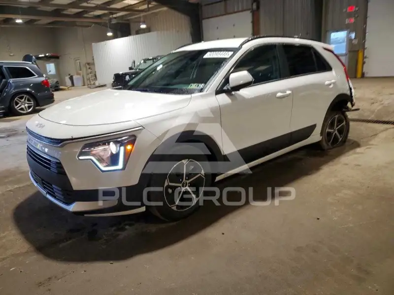 2025 KIA Niro photo