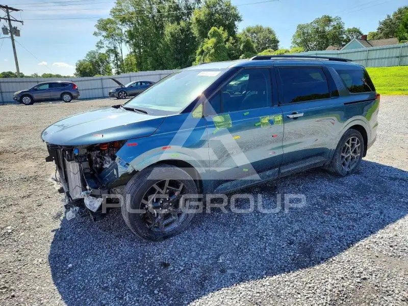 2025 KIA Carnival фото