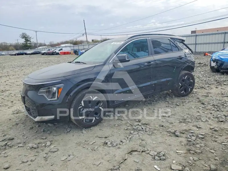 2025 KIA  фото