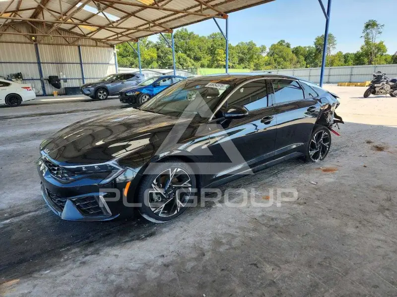 2025 KIA K5 photo