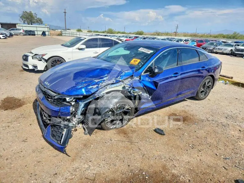 2025 KIA K5 фото
