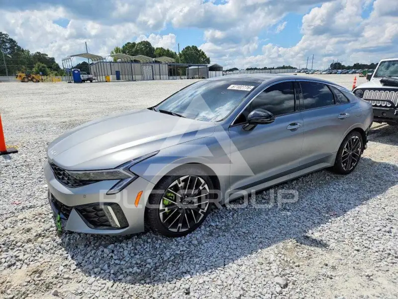 2025 KIA K5 photo