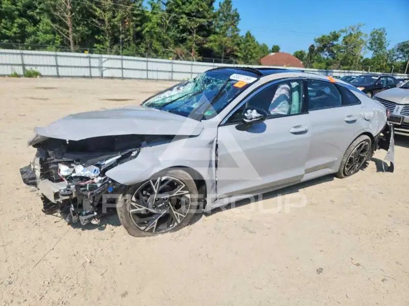 2025 KIA K5 фото