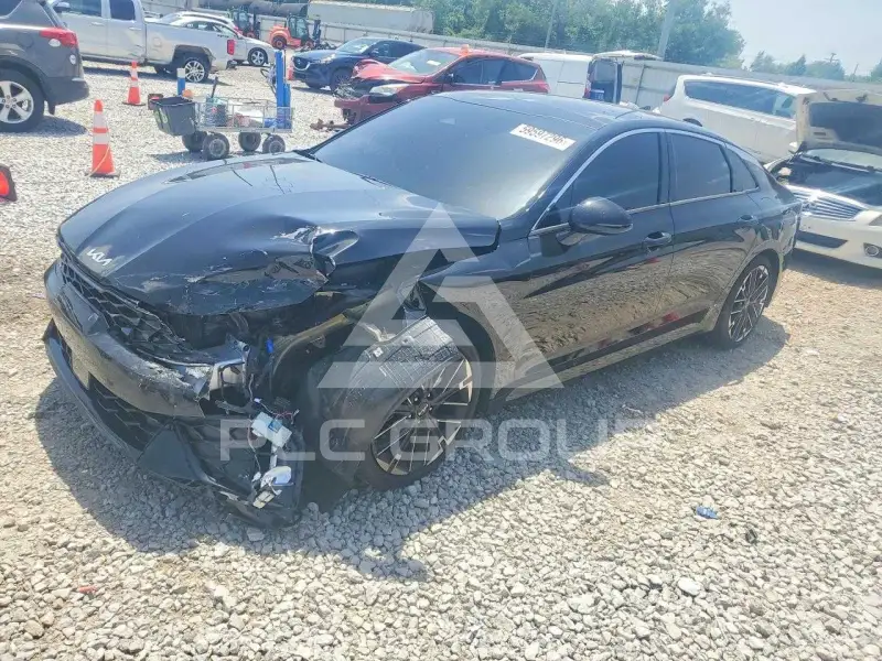 2025 KIA K5 фото