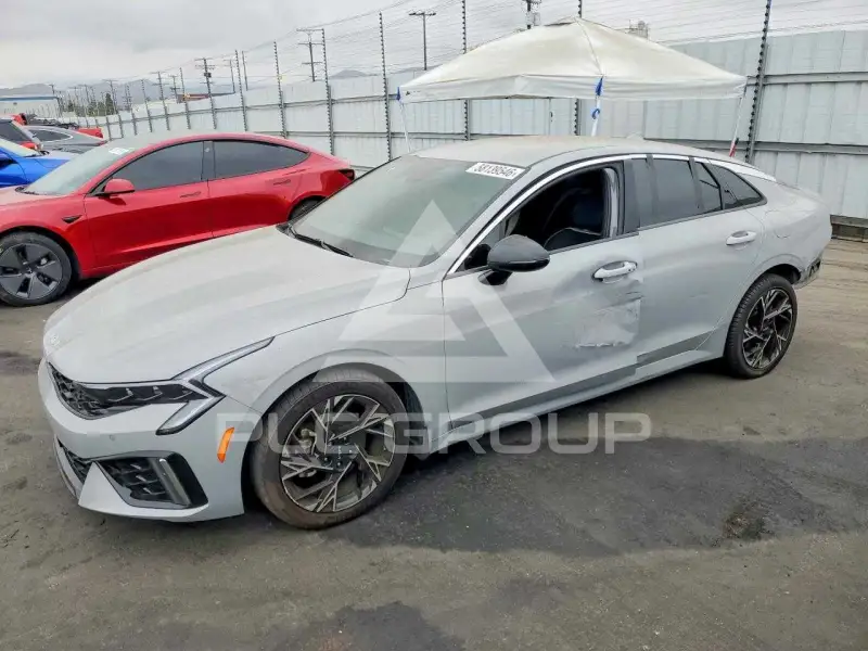 2025 KIA K5 photo