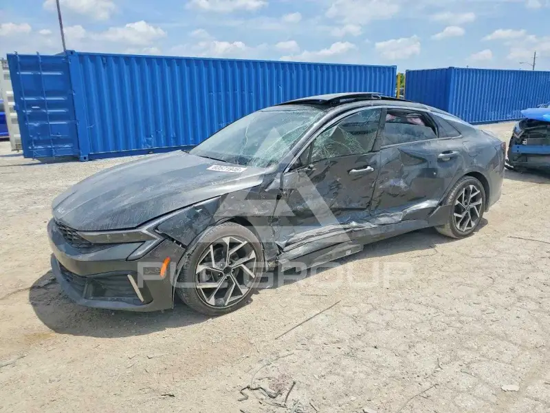 2025 KIA K5 фото