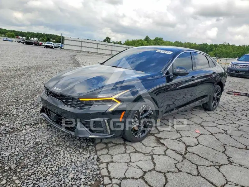 2025 KIA K5 фото