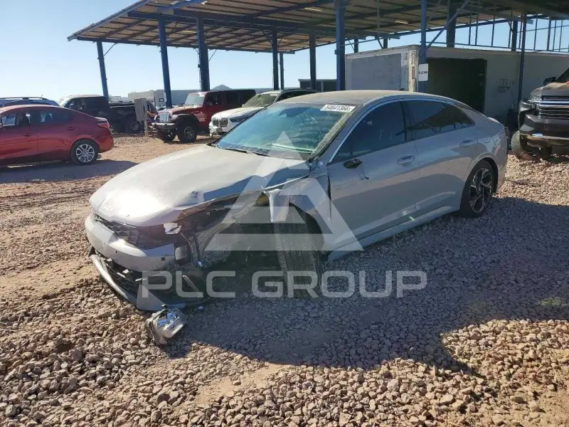2025 KIA K5 photo
