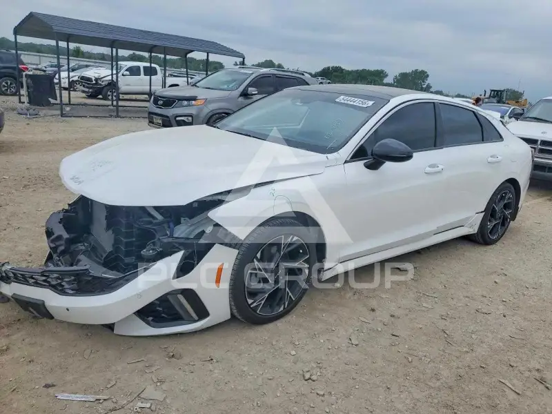 2025 KIA K5 фото