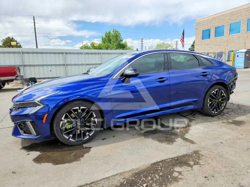 2025 KIA K5 photo