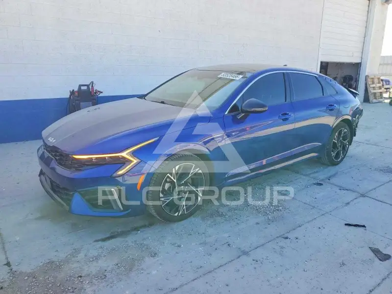2025 KIA K5 фото
