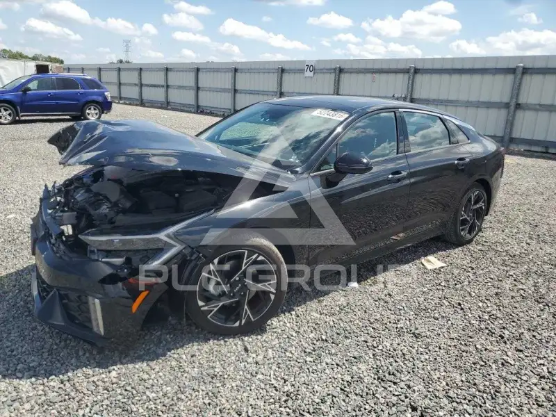 2025 KIA K5 photo