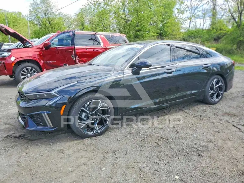 2025 KIA K5 photo