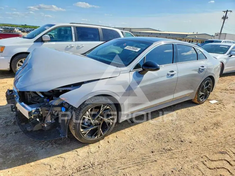 2025 KIA K5 фото