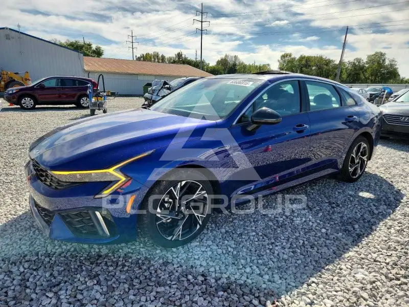 2025 KIA K5 photo
