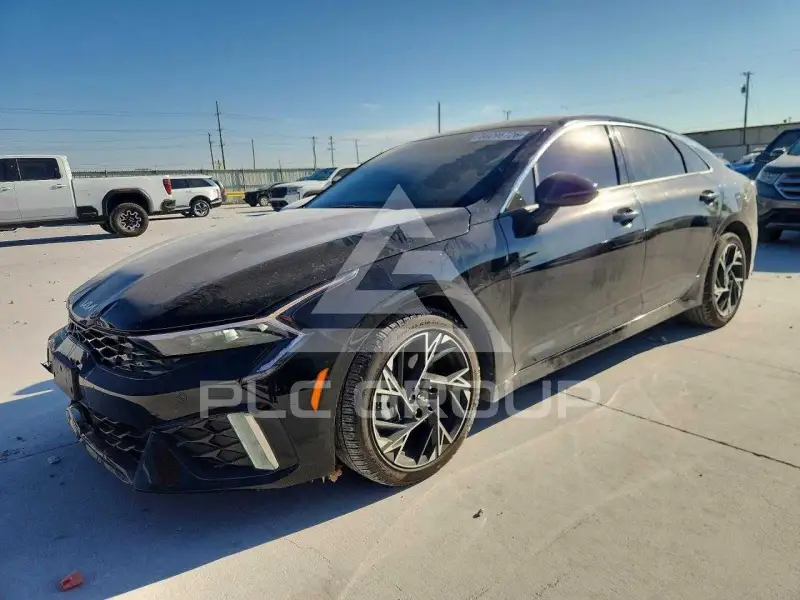 2025 KIA K5 фото