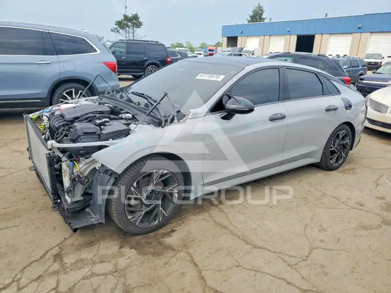 2025 KIA K5 photo