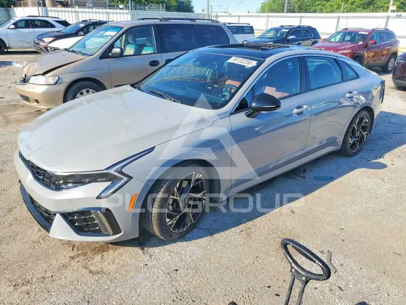 2025 KIA K5 фото