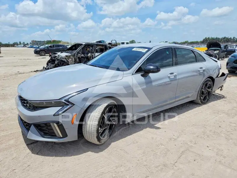 2025 KIA K5 photo