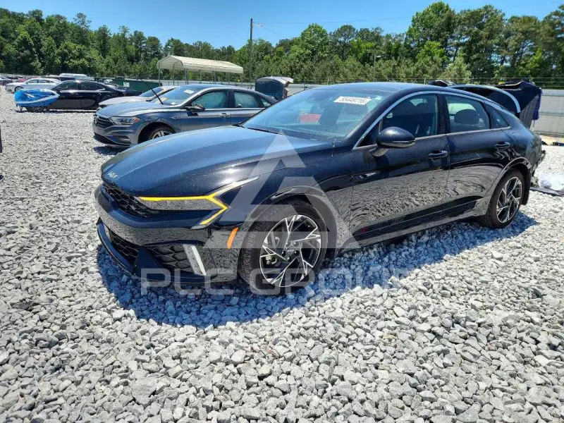 2025 KIA K5 фото
