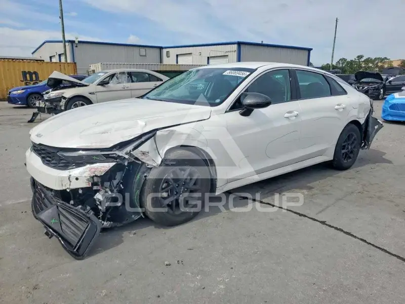 2025 KIA K5 фото