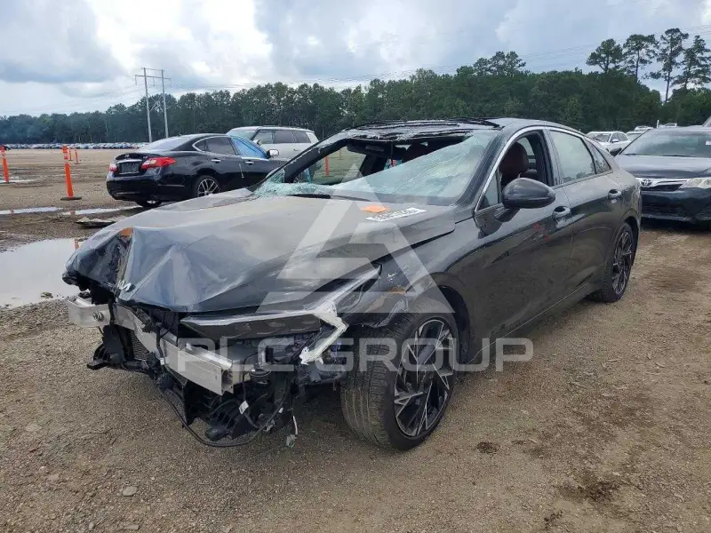 2025 KIA K5 фото