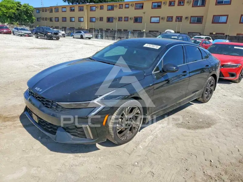 2025 KIA K5 фото