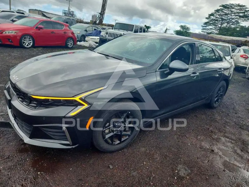 2025 KIA K5 фото