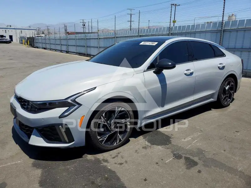 2025 KIA K5 photo