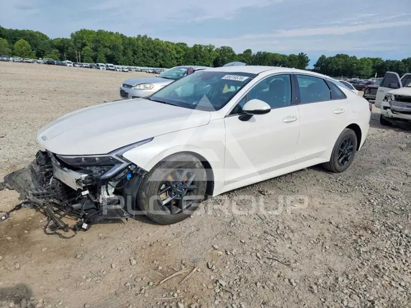 2025 KIA K5 фото
