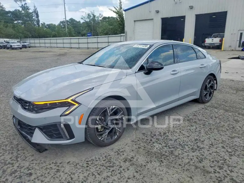 2025 KIA K5 фото