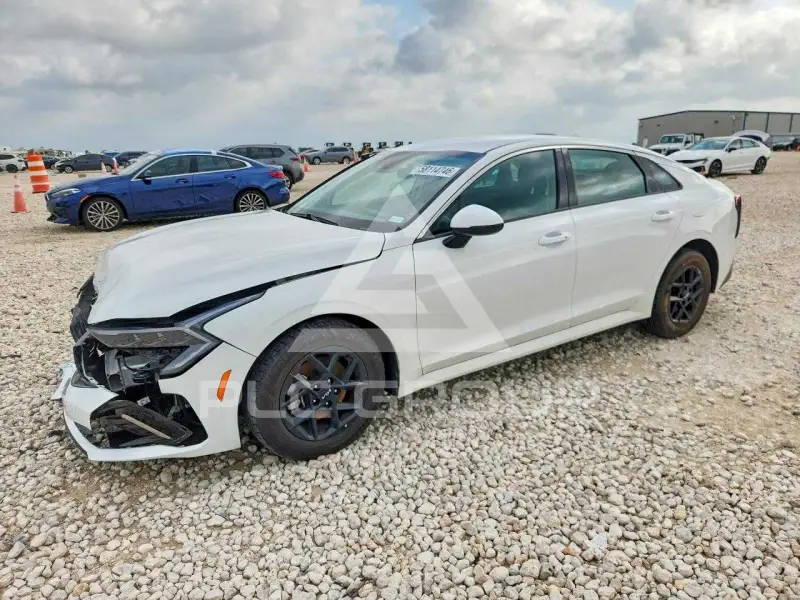 2025 KIA K5 фото