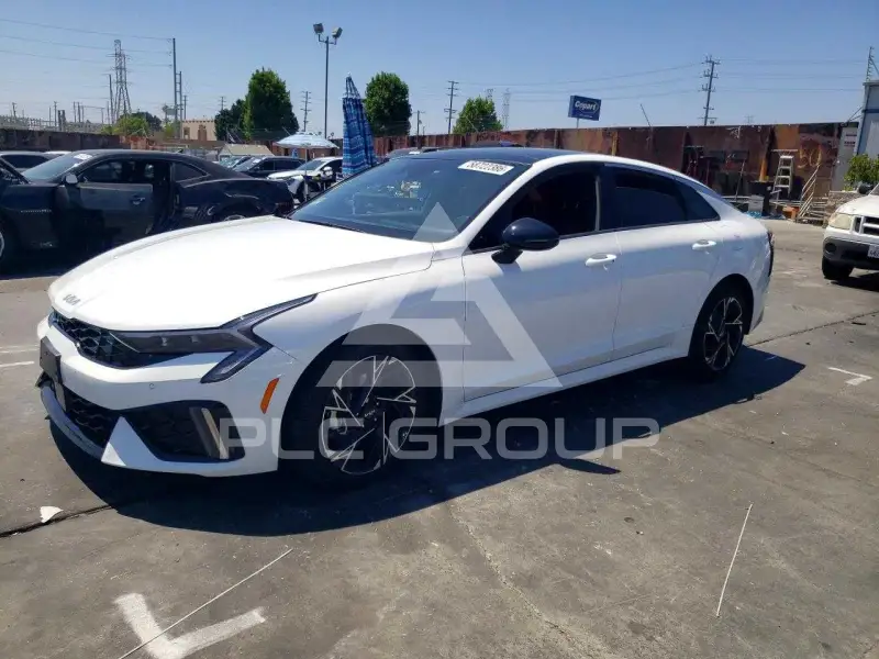 2025 KIA K5 photo