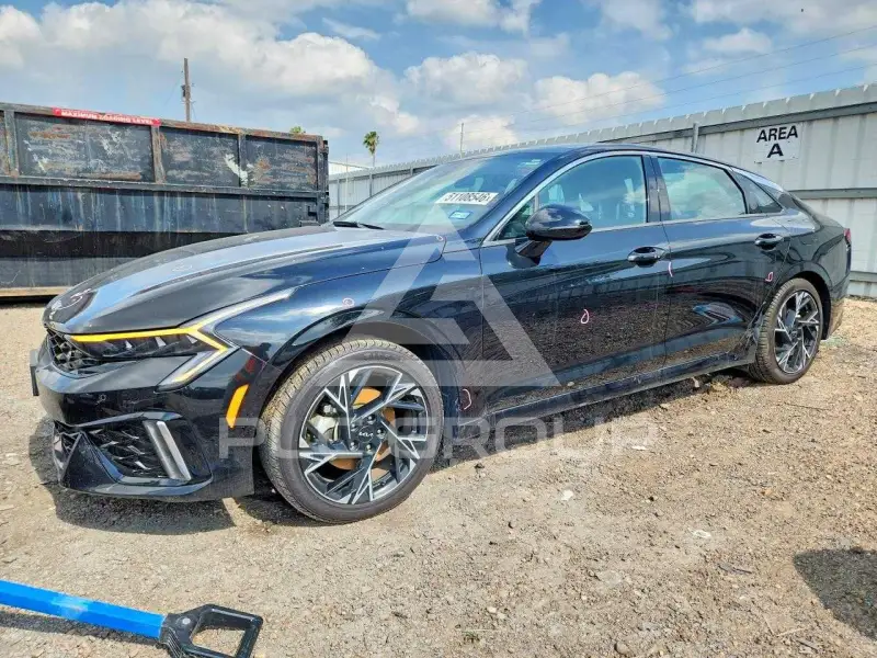 2025 KIA K5 photo