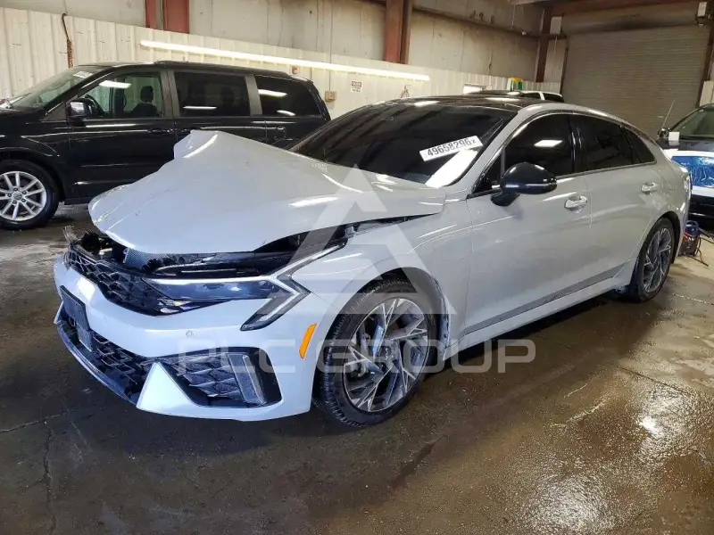 2025 KIA K5 photo