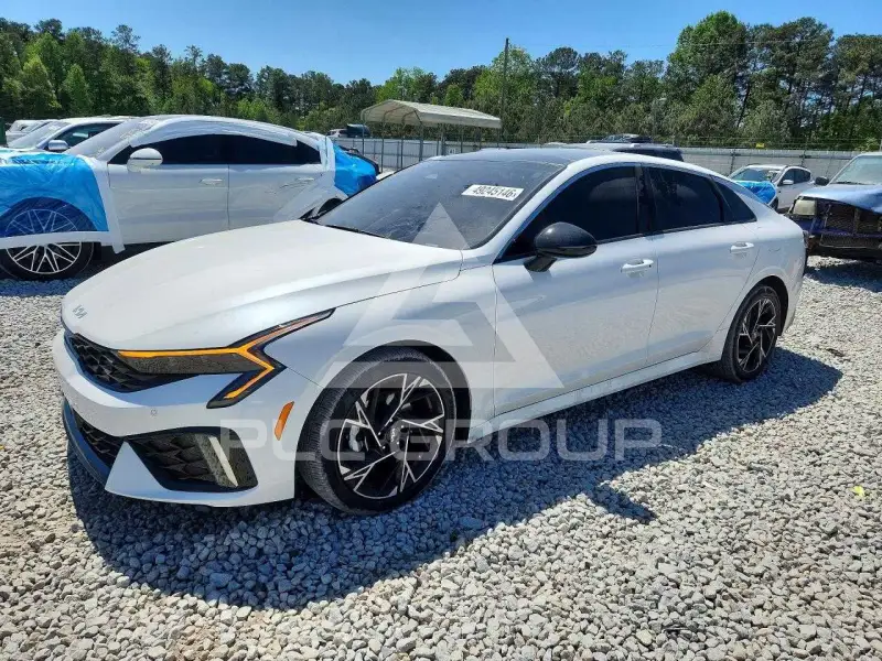 2025 KIA K5 фото