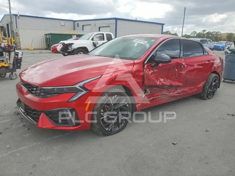 2025 KIA K5 фото