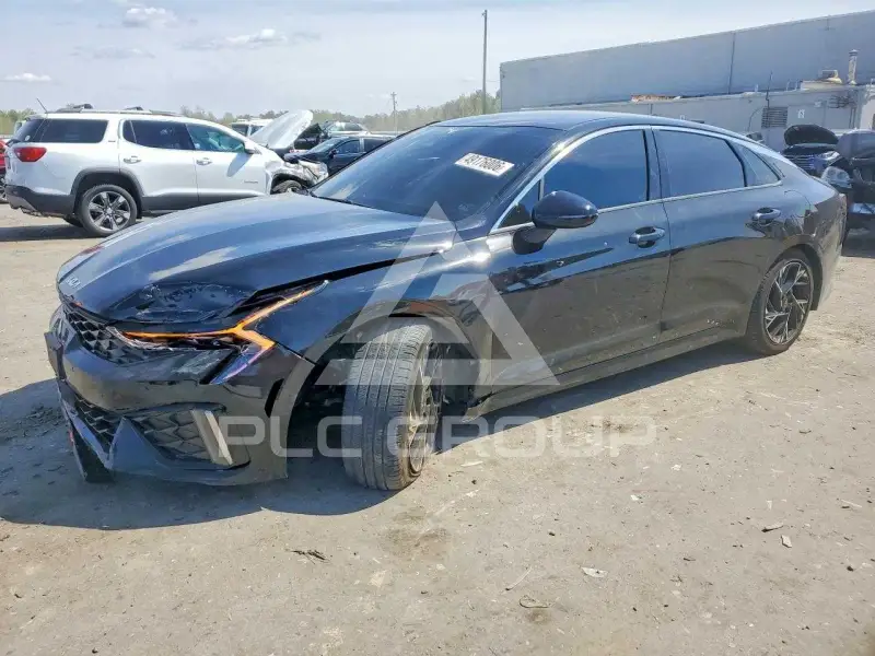 2025 KIA K5 фото