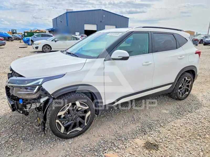 2025 KIA Seltos photo