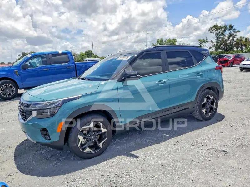 2025 KIA Seltos photo