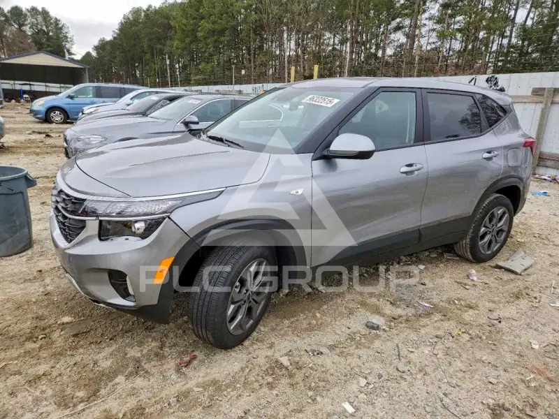 2025 KIA Seltos фото