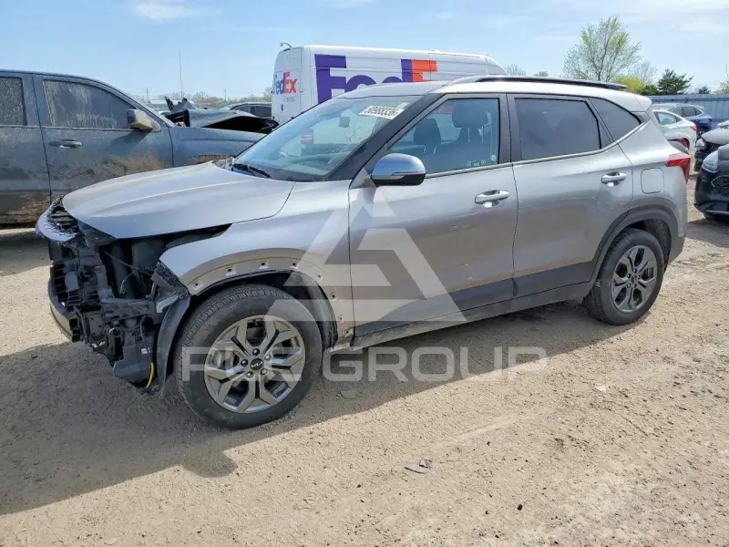 2025 KIA Seltos фото