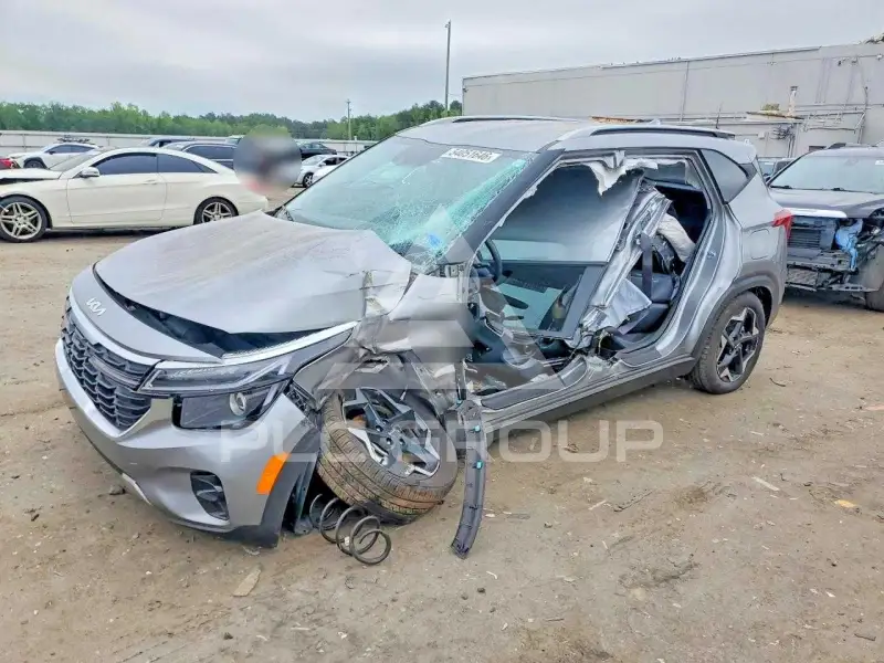 2025 KIA Seltos фото
